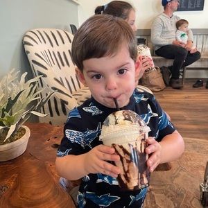 Meet your Posher, Connie